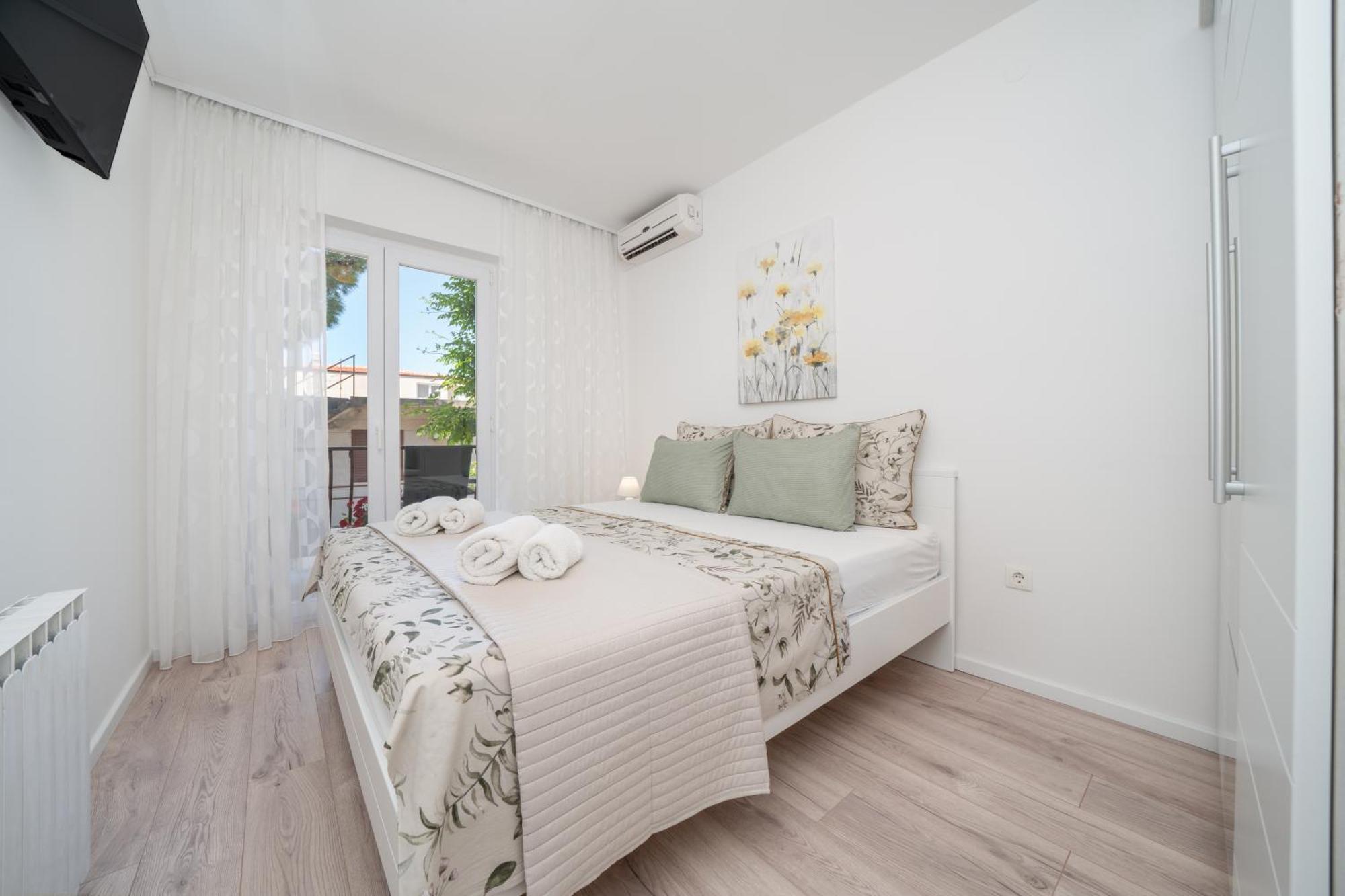 Apartmani Marivo Baška Voda Exterior foto