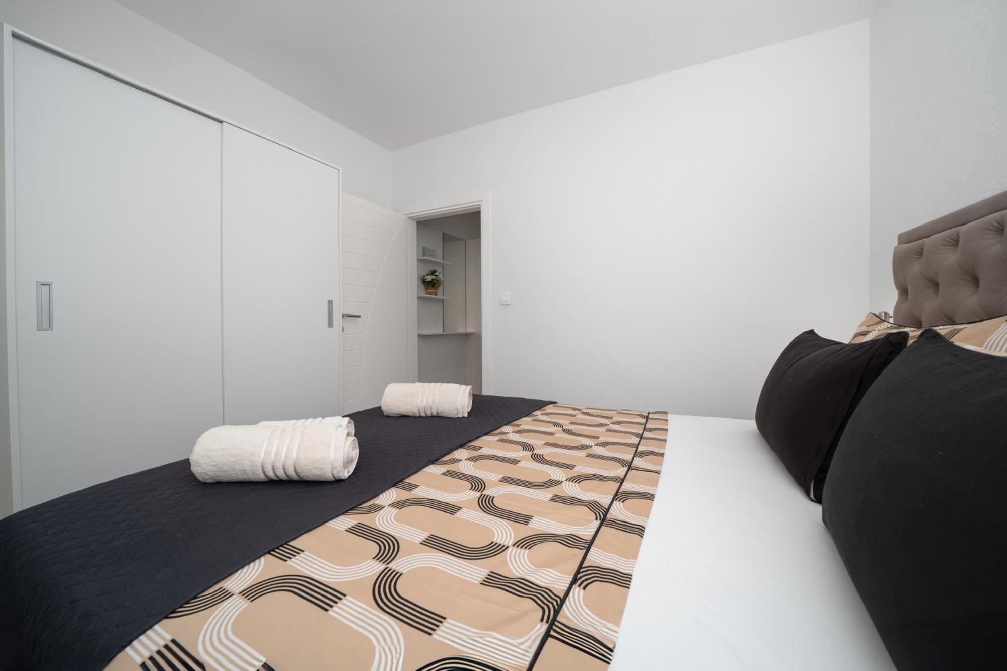 Apartmani Marivo Baška Voda Exterior foto